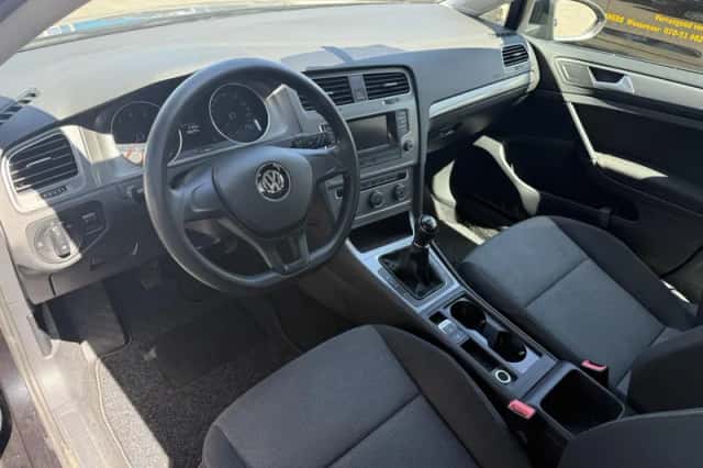 Volkswagen Golf (0) thumbnail 6