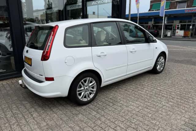 Ford C-Max (0) thumbnail 4