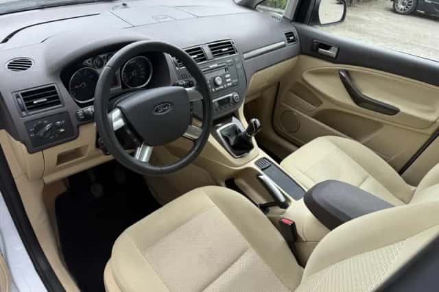 Ford C-Max (0) thumbnail 6