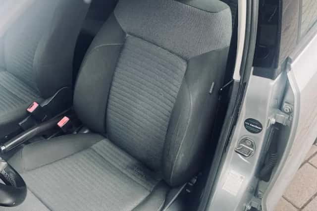 Volkswagen Polo (2011) thumbnail 4