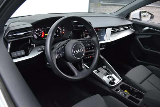 Audi A3 (2022) thumbnail 4