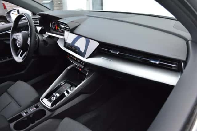 Audi A3 (2022) thumbnail 6
