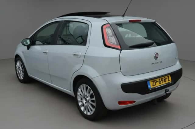 Fiat Punto (2010) thumbnail 5