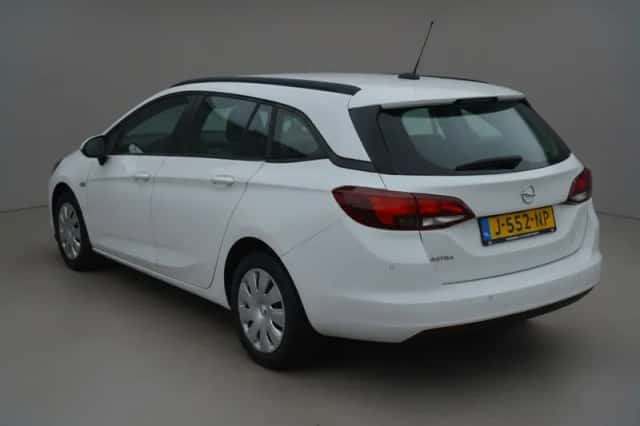 Opel Astra (2020) thumbnail 5