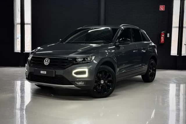 Volkswagen T-Roc (2020) thumbnail 1