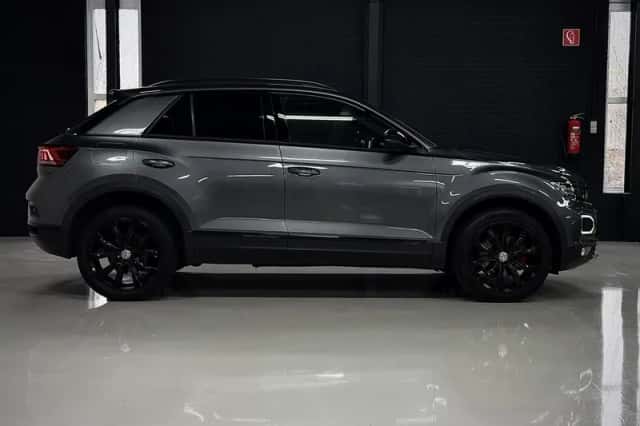 Volkswagen T-Roc (2020) thumbnail 6