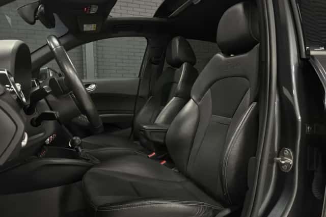 Audi A1 (2015) thumbnail 4