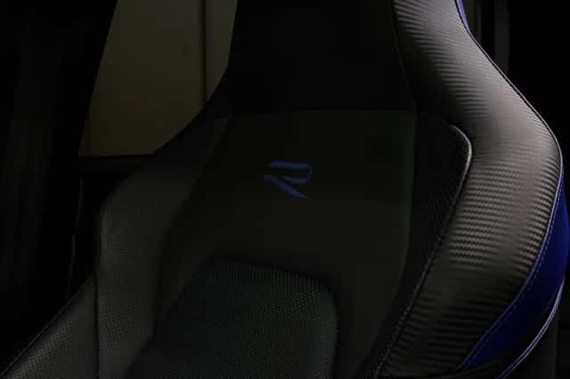 Volkswagen Golf (2022) thumbnail 5