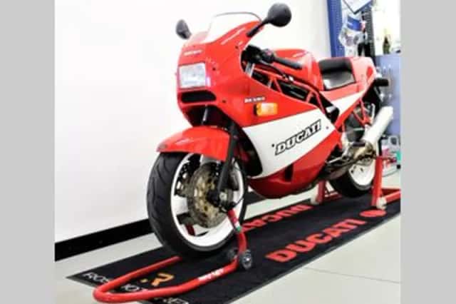 DUCATI 900 (1990) thumbnail 2