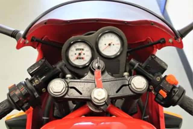 DUCATI 900 (1990) thumbnail 4
