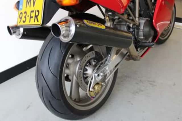 DUCATI 900 (1995) thumbnail 3