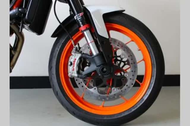 KTM 890 (2020) thumbnail 5