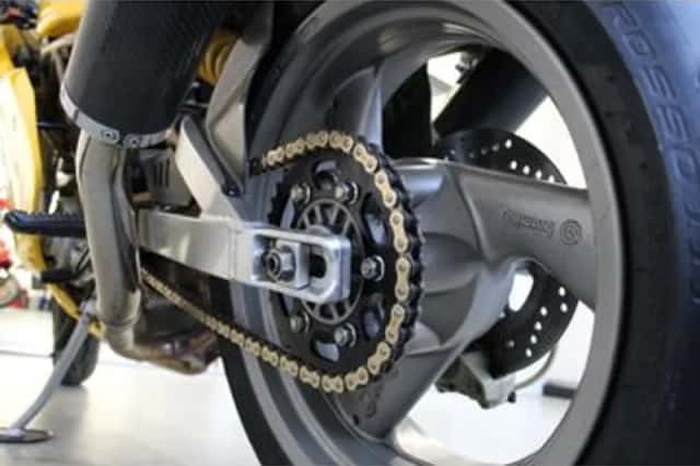 DUCATI 900 (1995) thumbnail 4