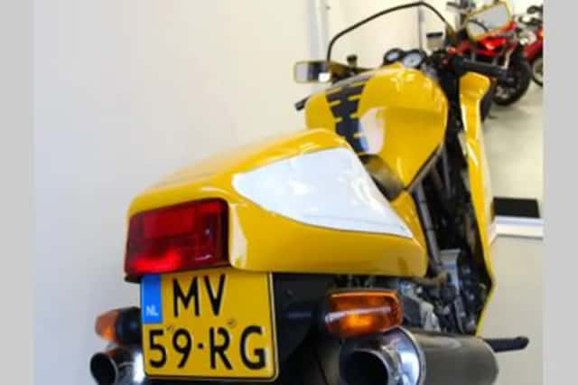 DUCATI 900 (1995) thumbnail 6