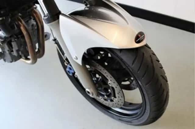 YAMAHA TDM (2003) thumbnail 4