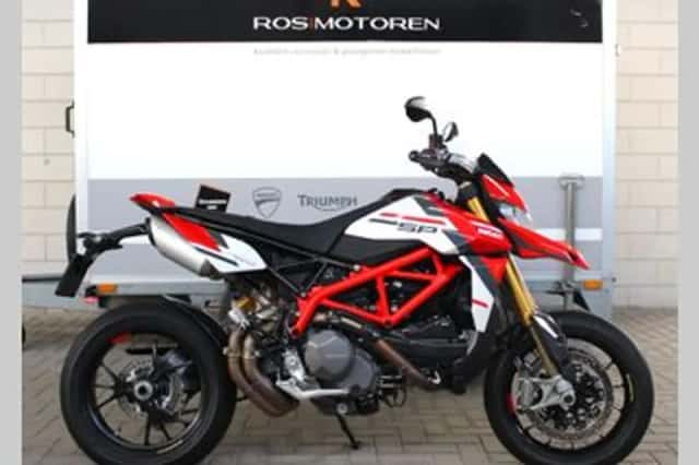 DUCATI HYPERMOTARD 950 SP (2023) thumbnail 1