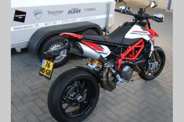 DUCATI HYPERMOTARD 950 SP (2023) thumbnail 3
