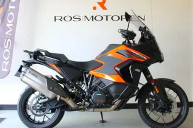 KTM 1290 SUPER ADVENTURE S (2022) thumbnail 1