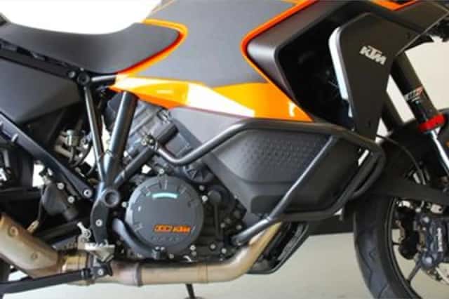 KTM 1290 SUPER ADVENTURE S (2022) thumbnail 6