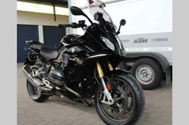 BMW R (2018) thumbnail 2