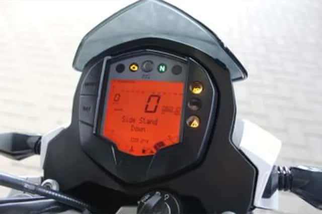 KTM 390 DUKE ABS (2016) thumbnail 4