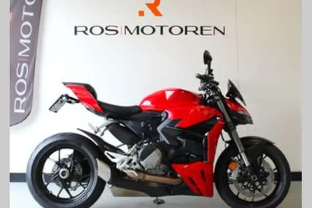 DUCATI STREETFIGHTER (2022) thumbnail 1