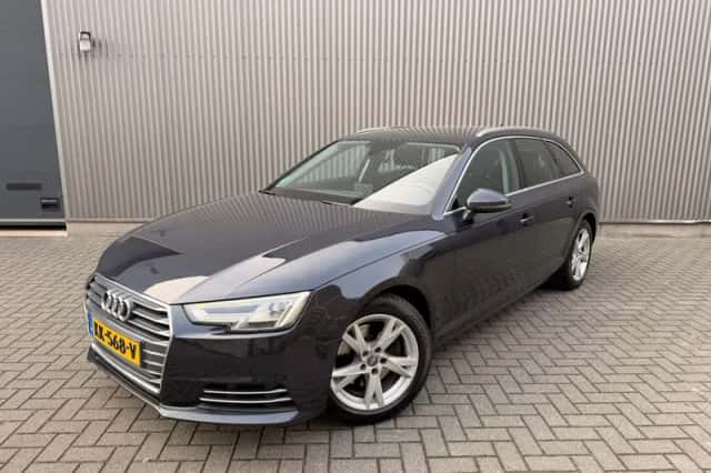 Audi A4 (2016) thumbnail 1