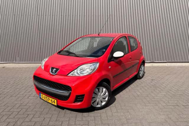 Peugeot 107 (2011) thumbnail 1
