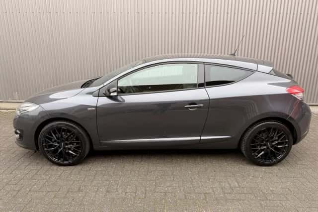 Renault Mégane (2014) thumbnail 2