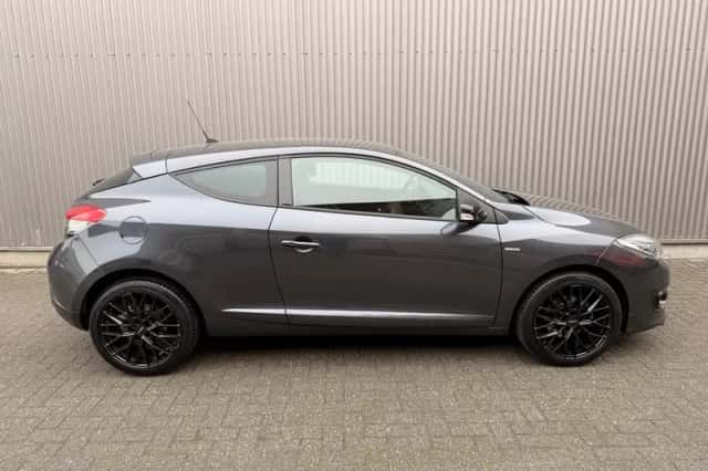 Renault Mégane (2014) thumbnail 4
