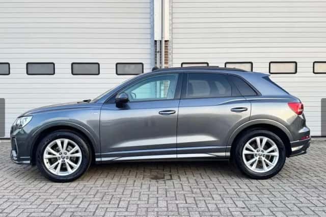 Audi Q3 (2020) thumbnail 1