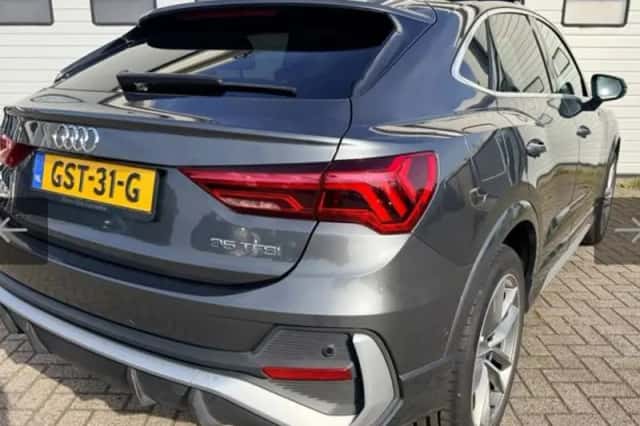 Audi Q3 (2020) thumbnail 2