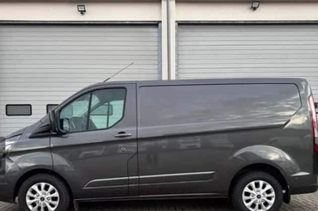 Ford Transit Custom (2021) thumbnail 2