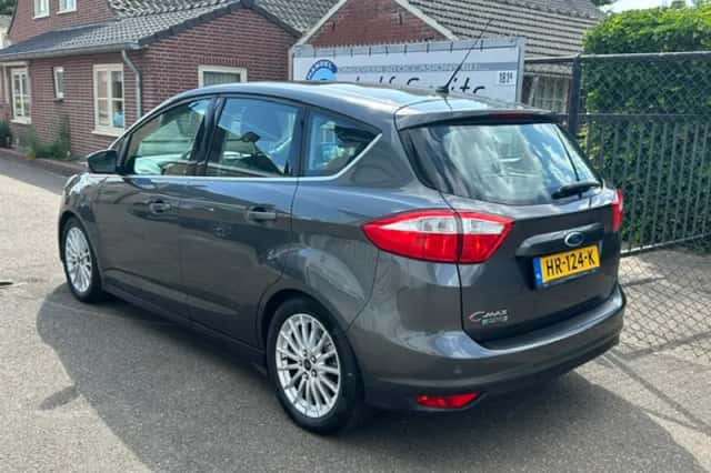 Ford C-Max (2015) thumbnail 3