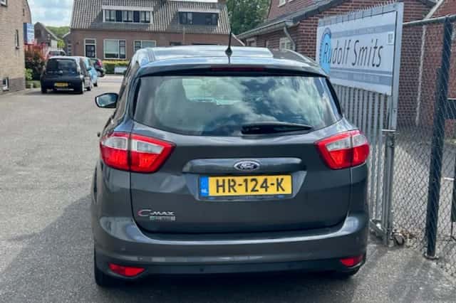 Ford C-Max (2015) thumbnail 4