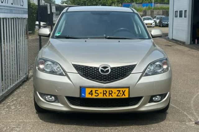 Mazda 3 (2005) thumbnail 2