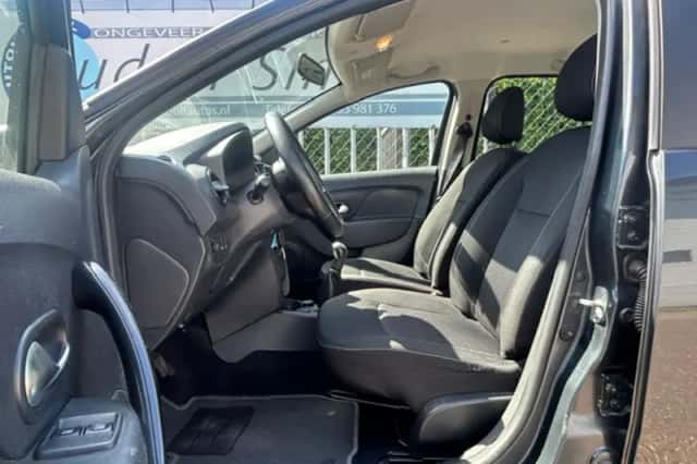 SEAT Ibiza (2021) thumbnail 5