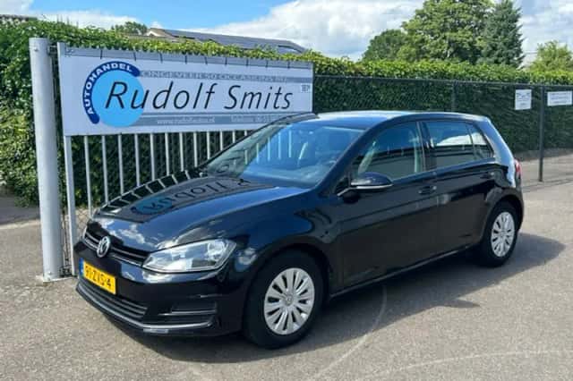 Volkswagen Golf (2013) thumbnail 1
