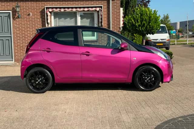 Toyota Aygo (2018) thumbnail 4