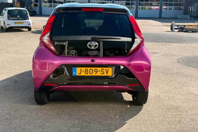 Toyota Aygo (2018) thumbnail 6
