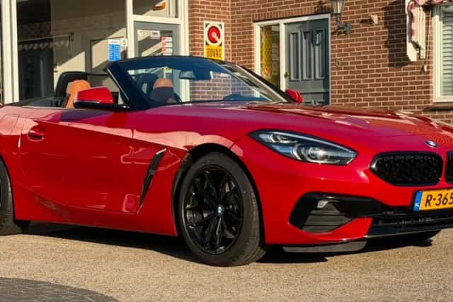 BMW Z4 (2021) thumbnail 3