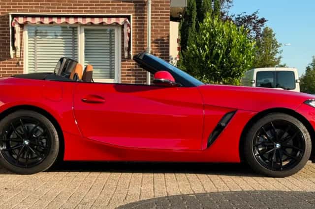 BMW Z4 (2021) thumbnail 4