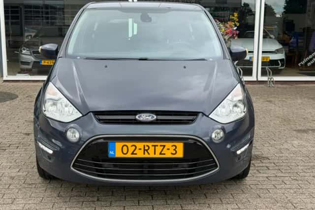 Ford S-Max (2011) thumbnail 2