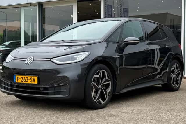 Volkswagen ID.3 (2022) thumbnail 1