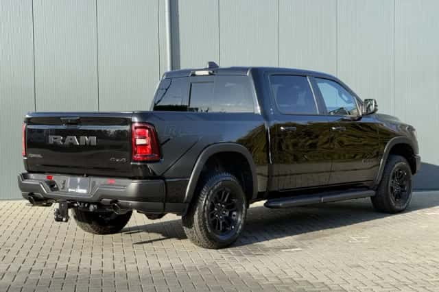 Dodge Ram (2024) thumbnail 2