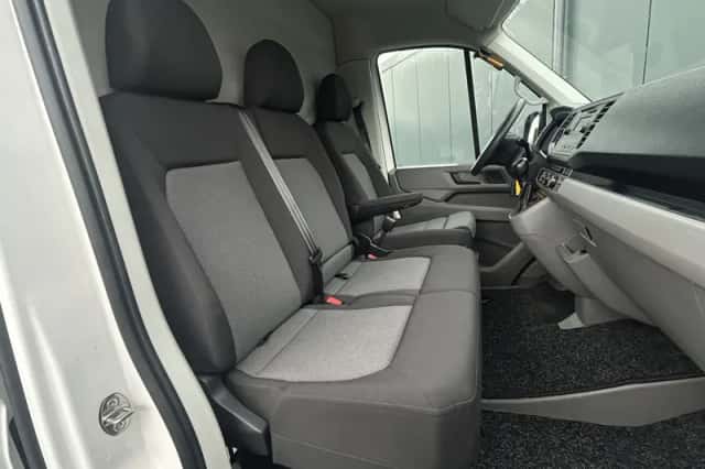 Volkswagen Crafter (2021) thumbnail 5