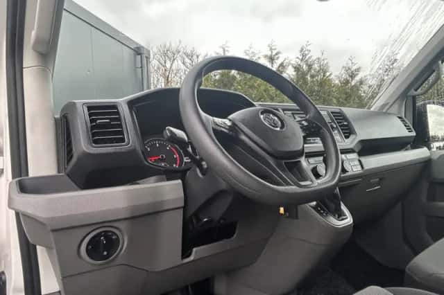 Volkswagen Crafter (2021) thumbnail 6
