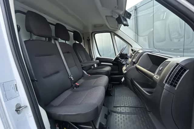 Opel Movano (2023) thumbnail 5