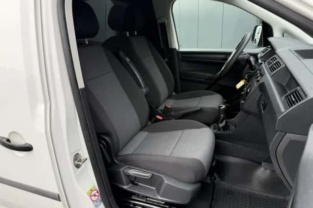 Volkswagen Caddy (2018) thumbnail 5
