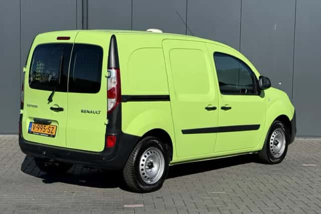 Renault Kangoo (2018) thumbnail 2